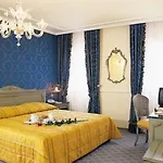 Отель Violino D'oro 5*