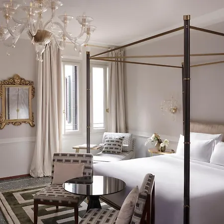 Violino D'oro Otel