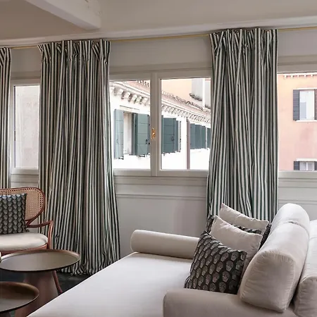 Otel Violino D'oro Venedik